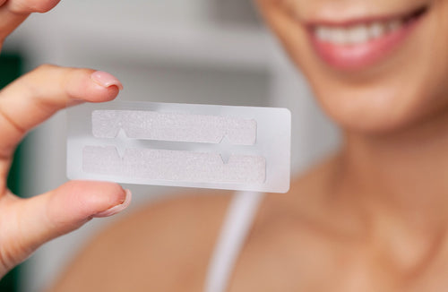 Benzi pentru Albirea dinților™ - clicksmile.net 